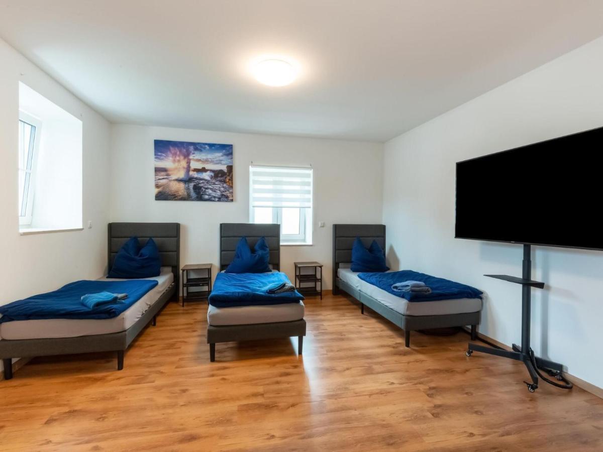Apartment With Terrace In An Ideal Location Haunsheim Kültér fotó